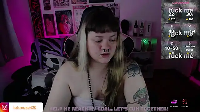 Bdsm_and_fries webcam