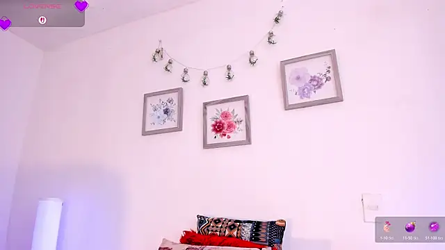 mely_rosse_ live cam on StripChat