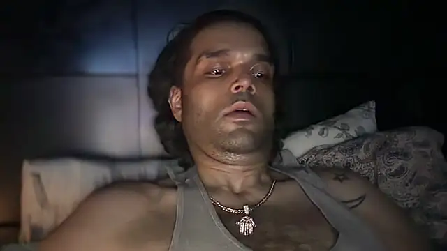 icebergslim281 live sex cam