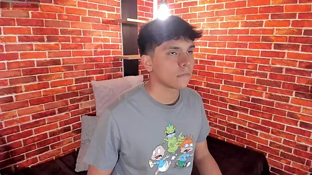 Thiago_Kozak webcam
