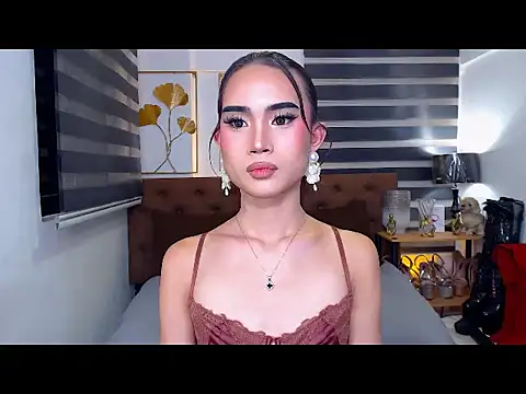JuicyCockThea webcam
