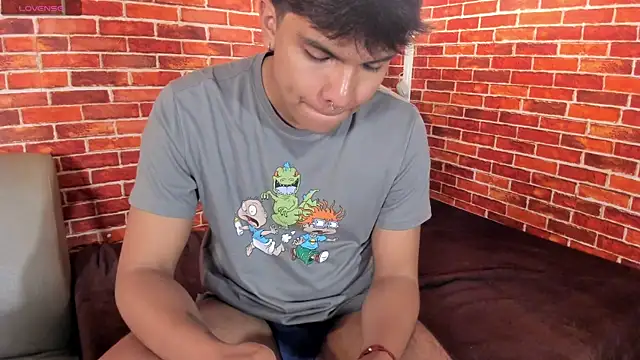 Thiago_Kozak live cam