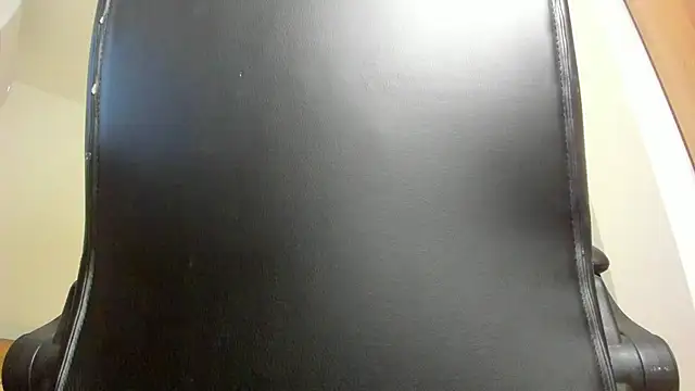 Findom_guy live cam