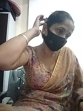 sexxyradha live cam