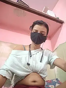 Desipari_777 live cam on StripChat