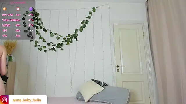 anna_baby_bella live webcam show