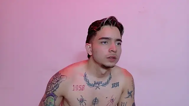 AliceandMax webcam