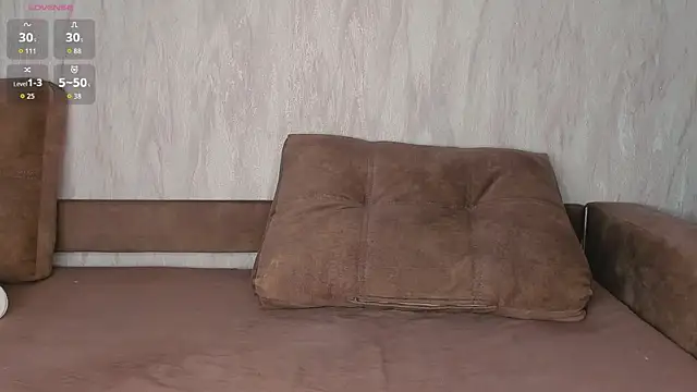 Lacrimelle live webcam show