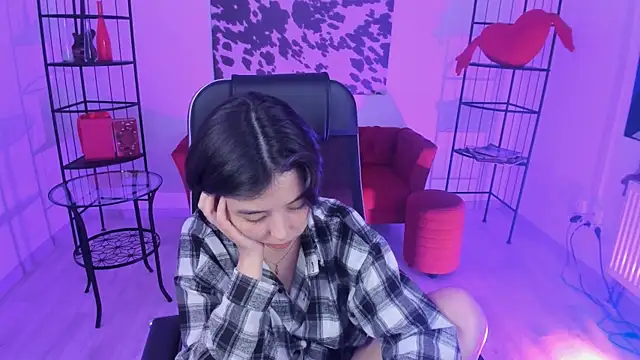SirenMystiq live webcam show