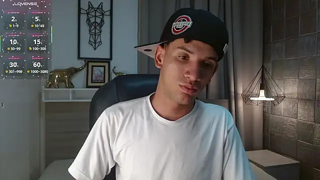 JDWhite18 live cam on StripChat