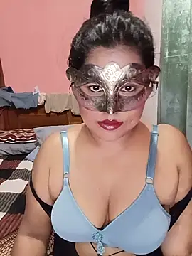 Maskedcurves live webcam show