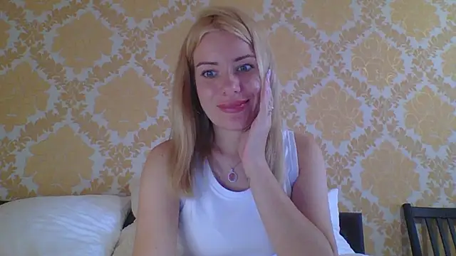 Softy_Aura_ live cam on StripChat