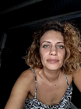 La_cherie_doudou live webcam show