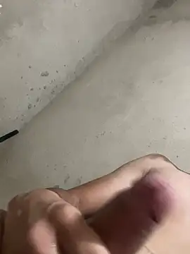 juliow7714 live webcam show