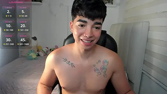 santy7v7 webcam