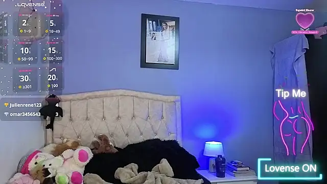 stephania_t webcam