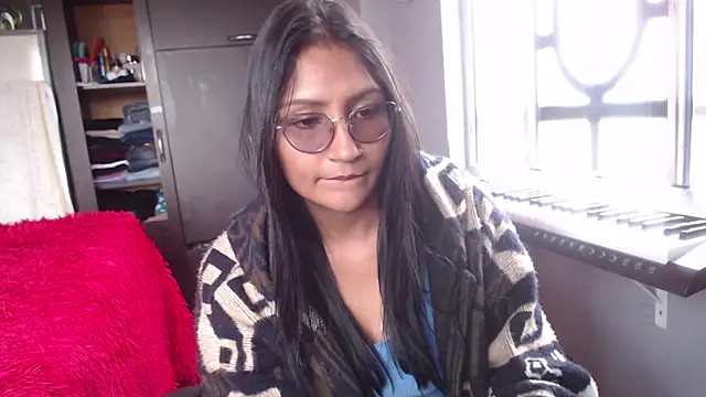 leah-666 webcam