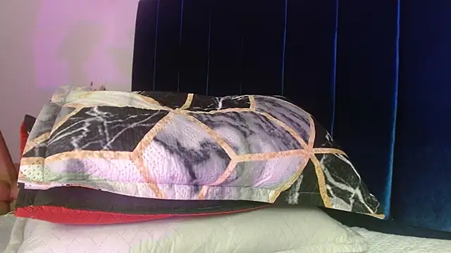 valeri_sotoo webcam