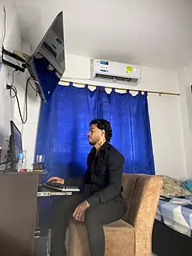 Kenny_romano webcam