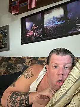 Stephanie1984 live cam