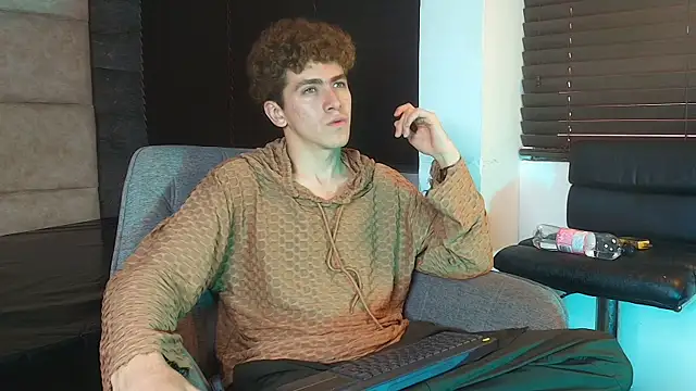 Tyler_Mcrey webcam