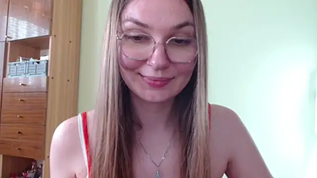 LooveELLYx live cam