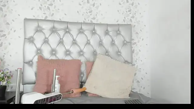 brenda_sofia69 live sex cam