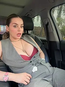 Alirawrz live cam