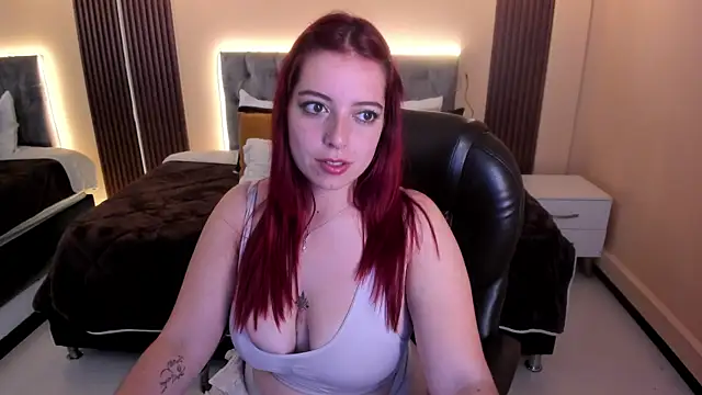 Blair_red_ webcam