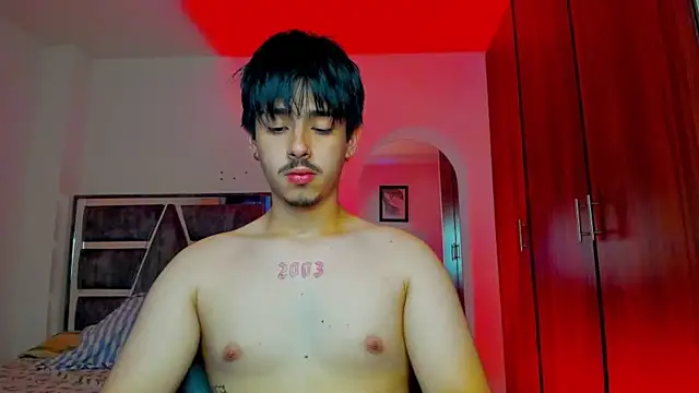 Maximo_Miller webcam