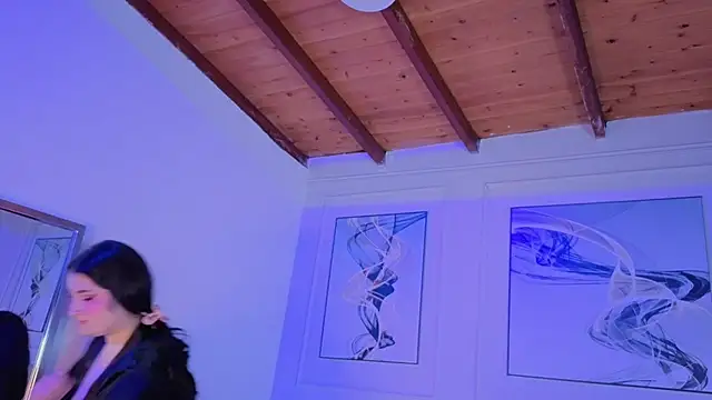 zoe_moon__ webcam