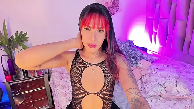 nicolebrunett webcam
