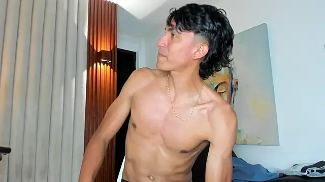 myke_tucker webcam