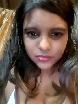 IndianSexychic live cam on StripChat