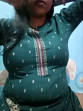 Sexyradha_