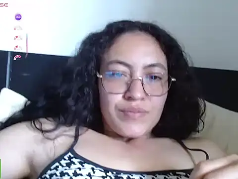 Amitlu_ webcam