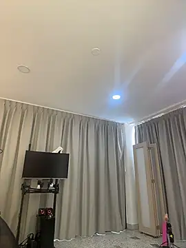 LIAH_IZUMI webcam