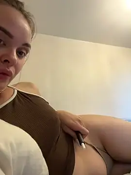 KristiRich webcam