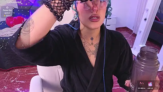 _sharlotte777 webcam