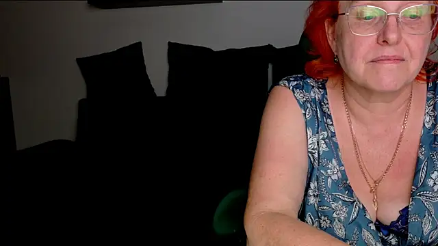 JoannaAndNeighbour live webcam show