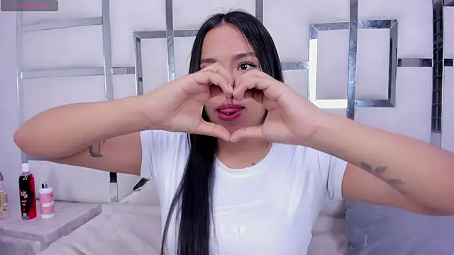 ZoeWan69 webcam
