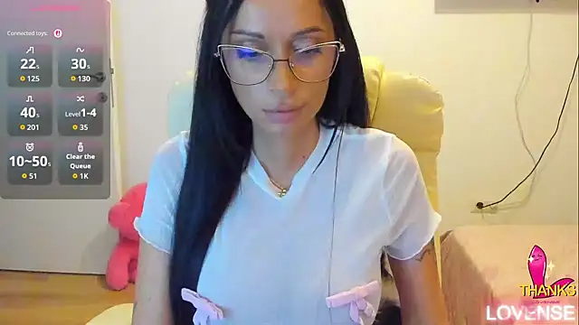 kissnicol32 webcam
