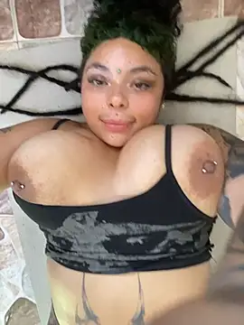 Capitaldoll420 live cam