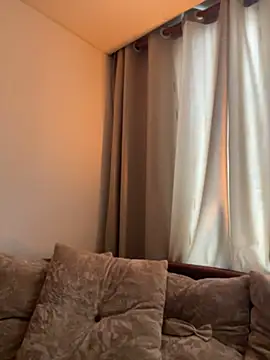 salomesweet13 webcam