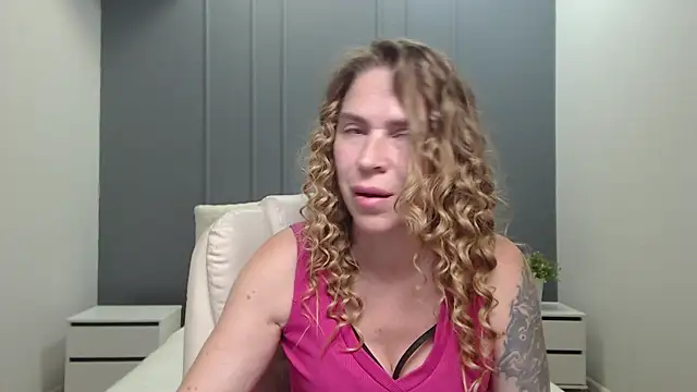 TessaDaybreak webcam