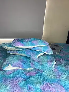 scarlet_tommy webcam