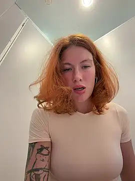 liv_fay's live room