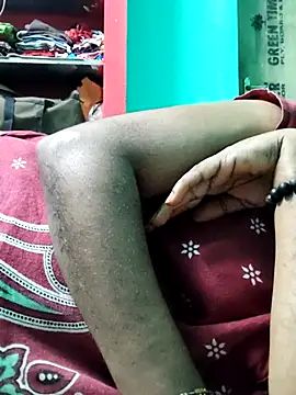 Tamilrojanew webcam