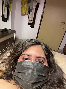 gurleen_kirat webcam