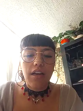 Cute_hollywood1 webcam